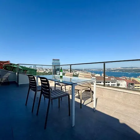 Luxury Penthouse, Sea View&terrace, Ac,lift,taksim * Isztambul