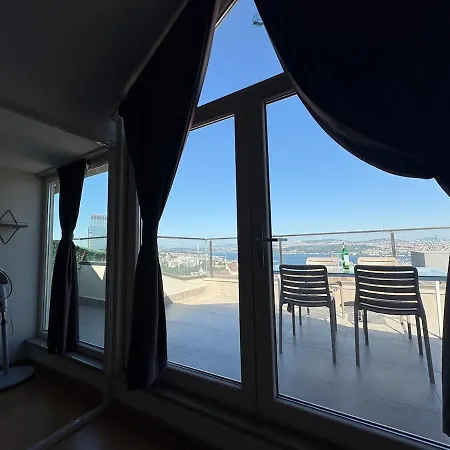 Luxury Penthouse, Sea View&terrace, Ac,lift,taksim Apartament