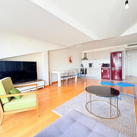 Luxury Penthouse, Sea View&terrace, Ac,lift,taksim Apartman