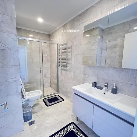 Luxury Penthouse, Sea View&terrace, Ac,lift,taksim Apartman *